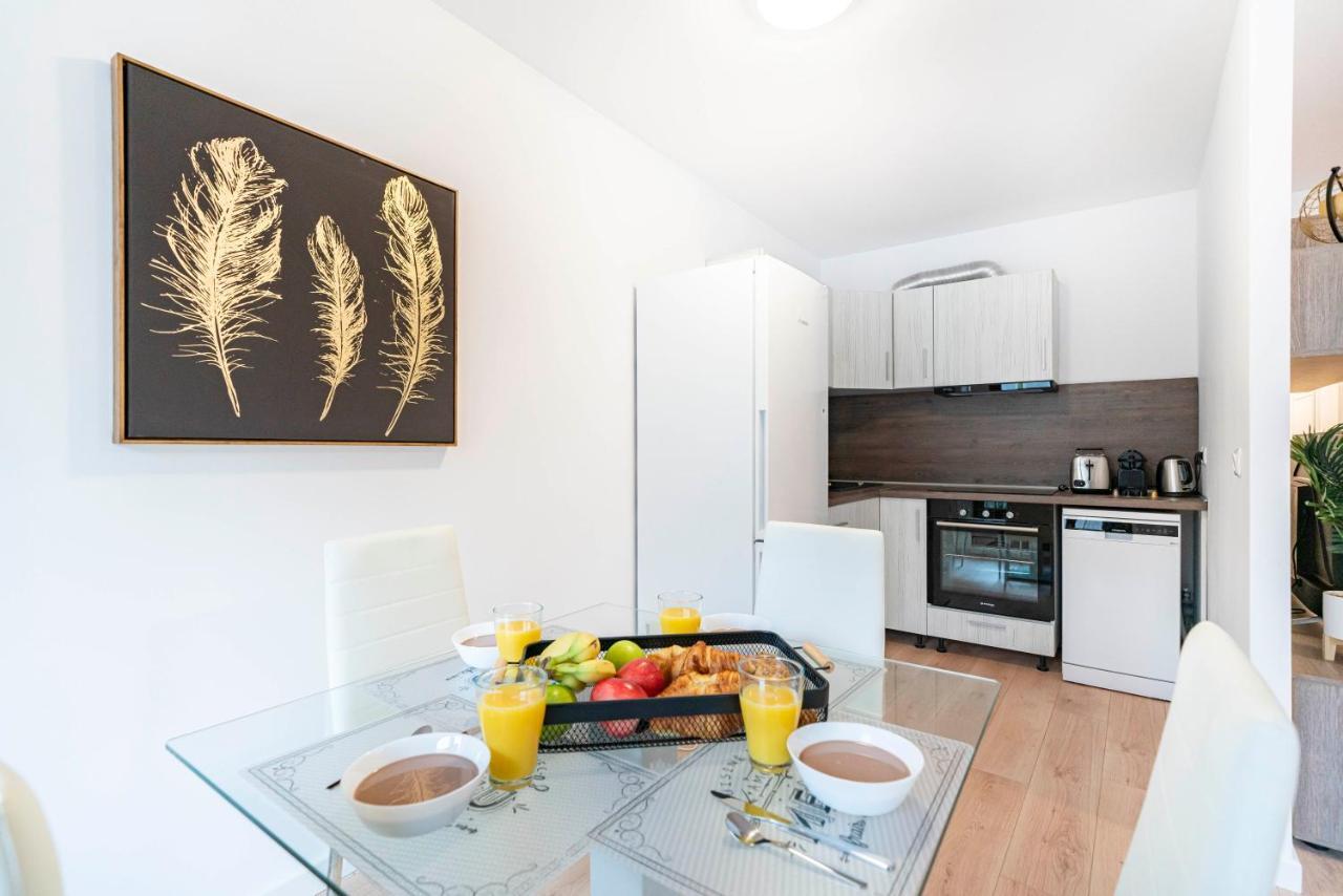 Appartement Neuf - Proche Mer Et Centre-Ville - Ac Menton Exterior photo