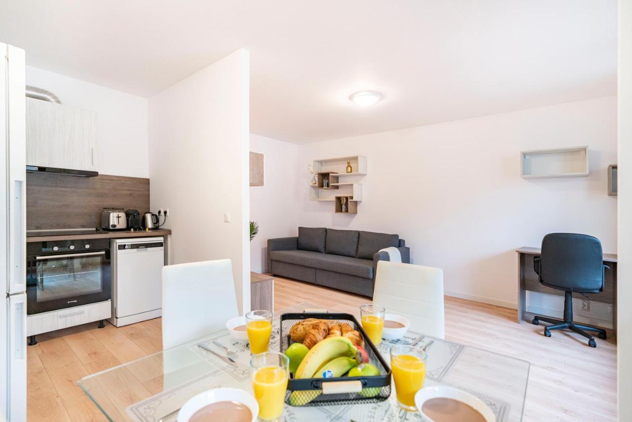 Appartement Neuf - Proche Mer Et Centre-Ville - Ac Menton Exterior photo